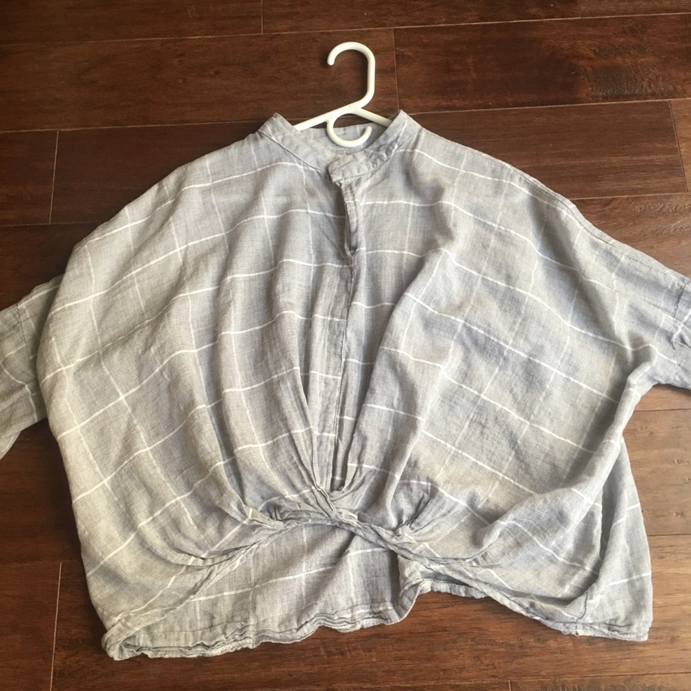 Long sleeve crop